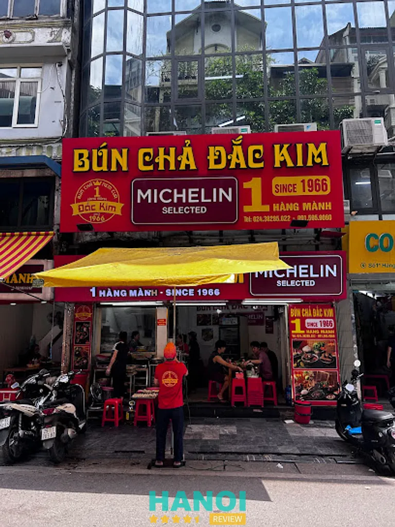 Review đánh giá chi tiết về Bún chả Đắc Kim: Số 1 Hàng Mành, P. Hoàn Kiếm