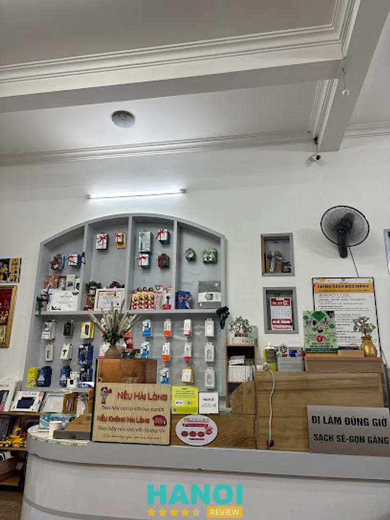 Cửa hàng Thức Apple: 184 Trần Phú, P. Long Khánh