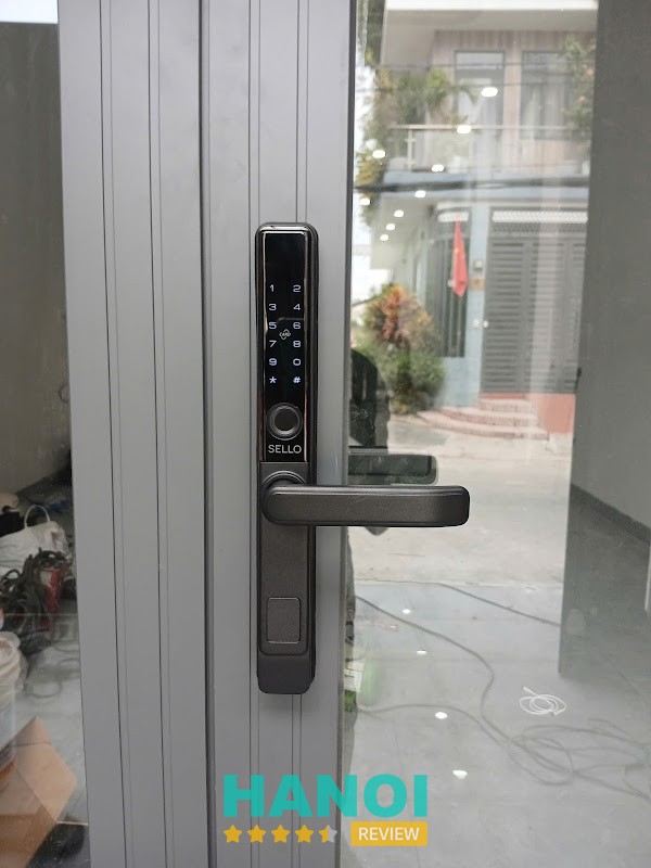 Sản phẩm cửa nhôm tại xưởng Định Công