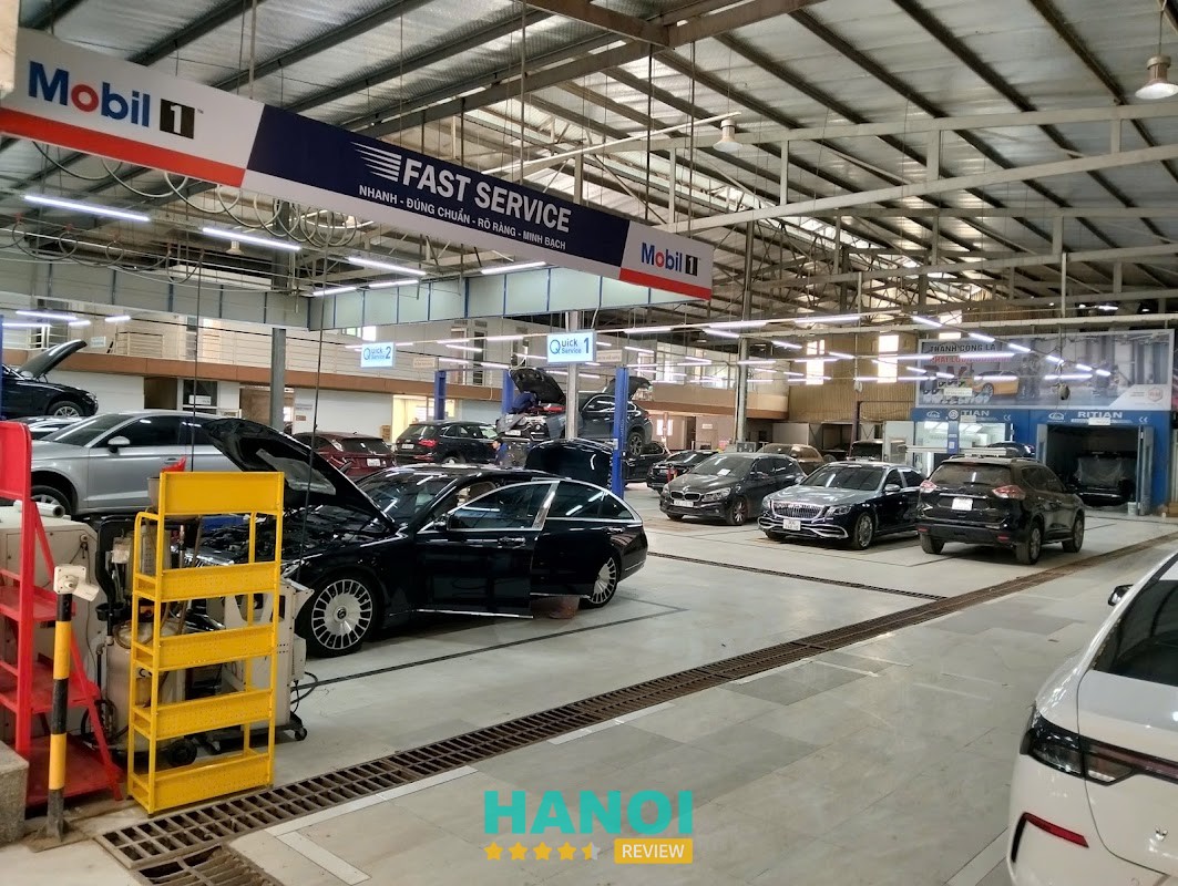 Báo Đỏ - Carplus Tây Hồ – hình ảnh 1