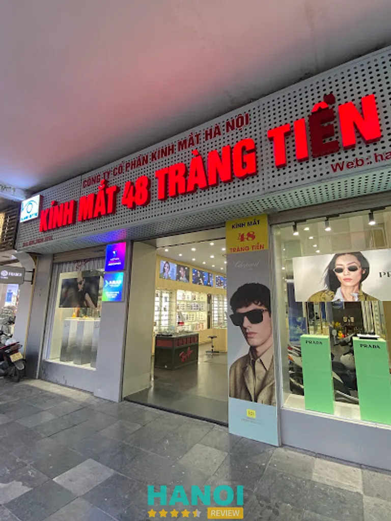 Kính mắt Hanoi Optic: 48 Tràng Tiền, P. Hoàn Kiếm
