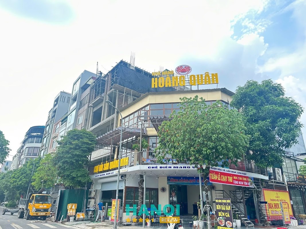 Nhà Hàng Hải Sản Hoàng Quân Đông Anh