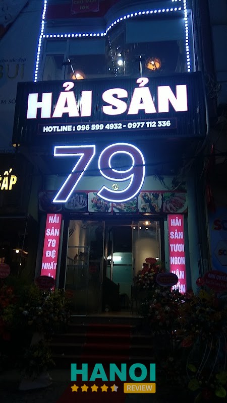 Không gian ăn uống tại Quán Hải Sản 79 Vân Đồn