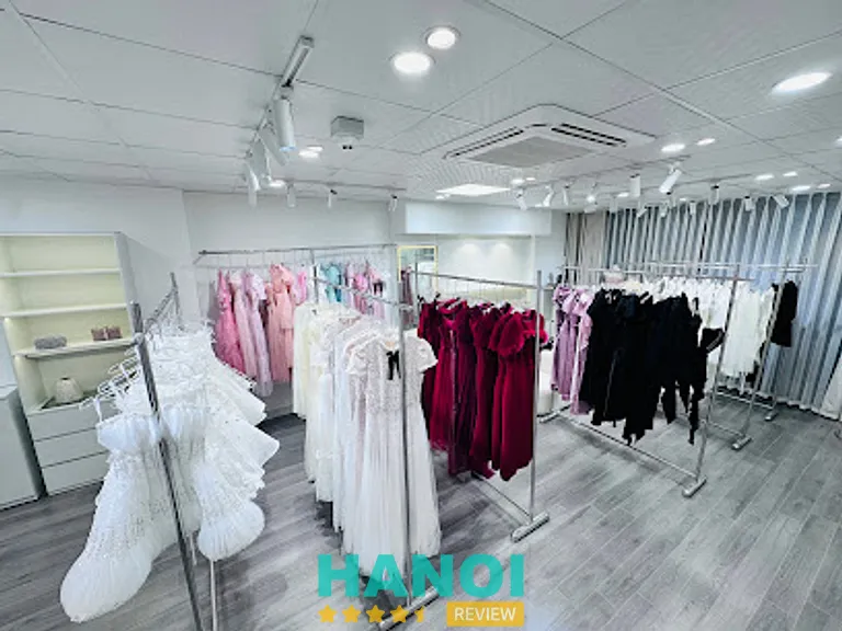 Nhi Dress: 15 Ngõ 41 Thái Hà, P. Đống Đa