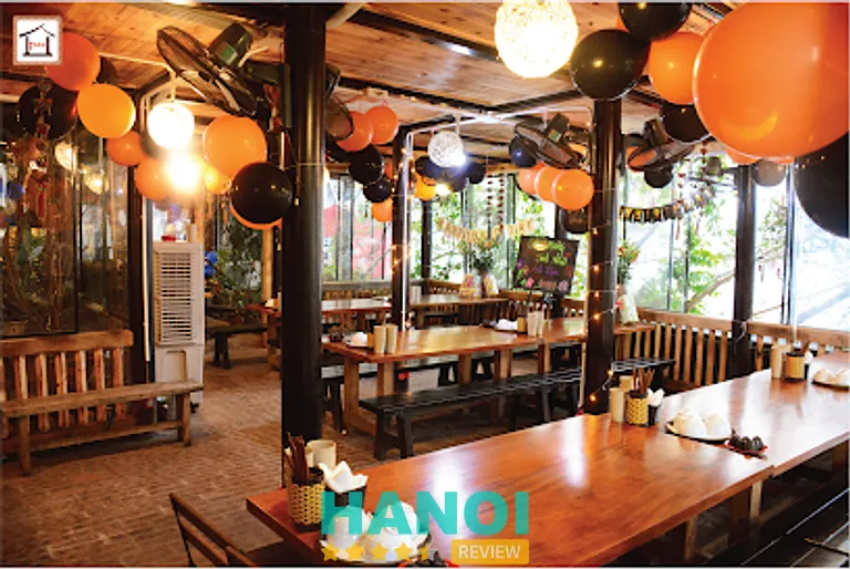 Pao Quán: 1 Ngõ 62 Trần Thái Tông, phường Cầu Giấy