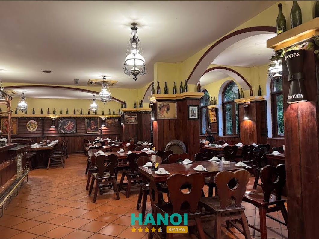 Hoa Viên Craft Brewery bia và món ăn