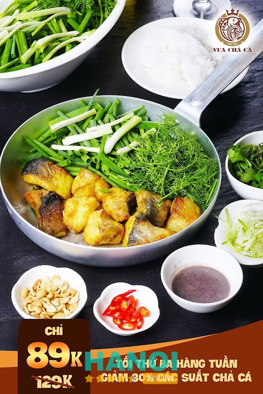 Vua Chả Cá không gian