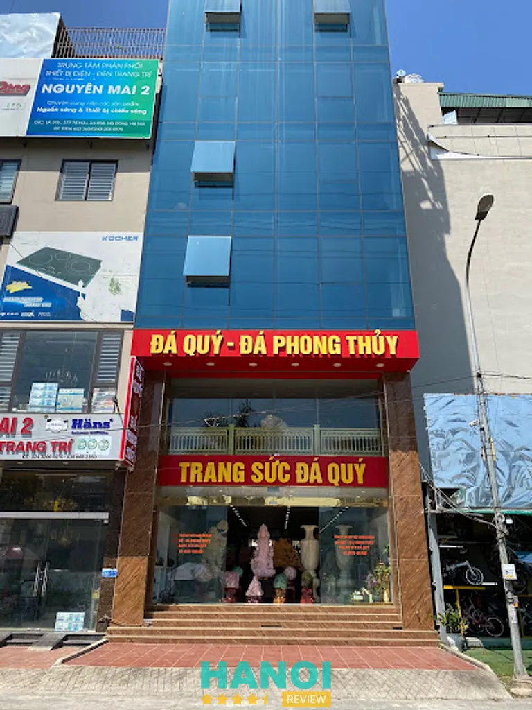 Thạch Anh Việt: 375 Tố Hữu kéo dài, Hà Đông